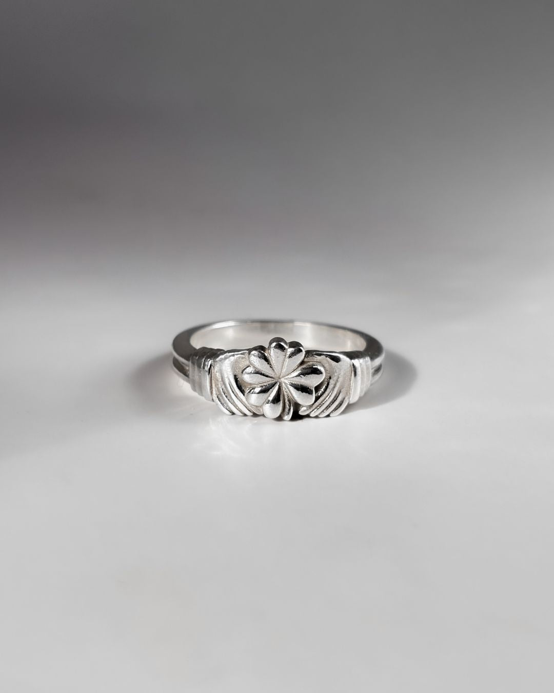 Ádh Clover Claddagh