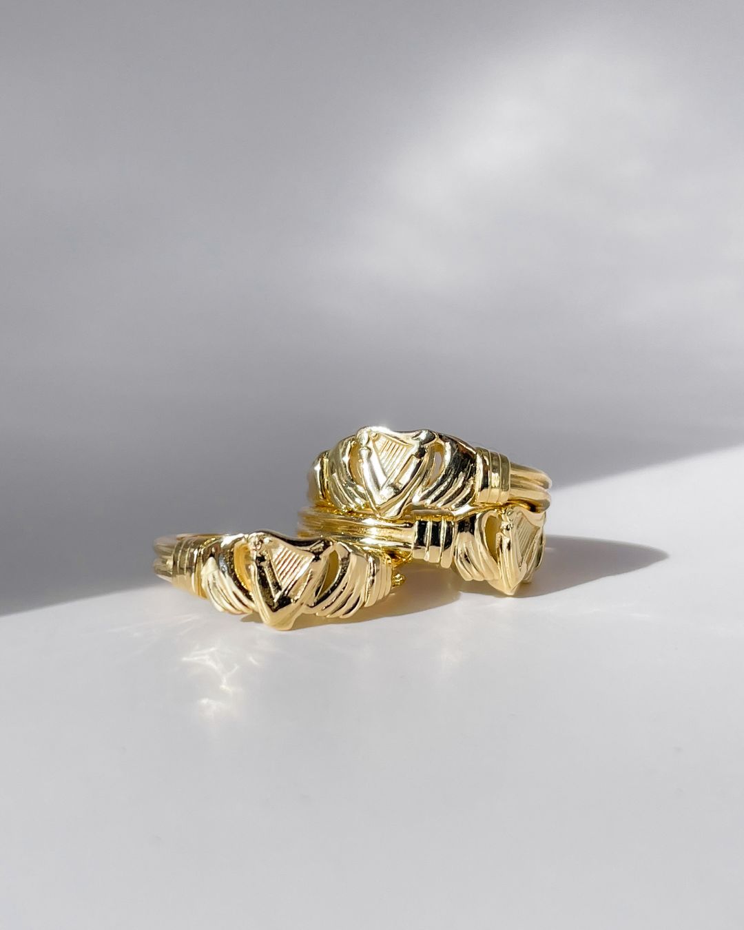Fenian Harp Claddagh Ring – 9ct Yellow Gold